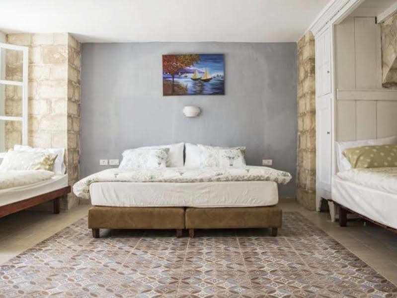 Alexandra House Hotel Nazareth Ngoại thất bức ảnh